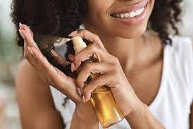 L’huile de ricin peut-elle aider vos cheveux à pousser ?